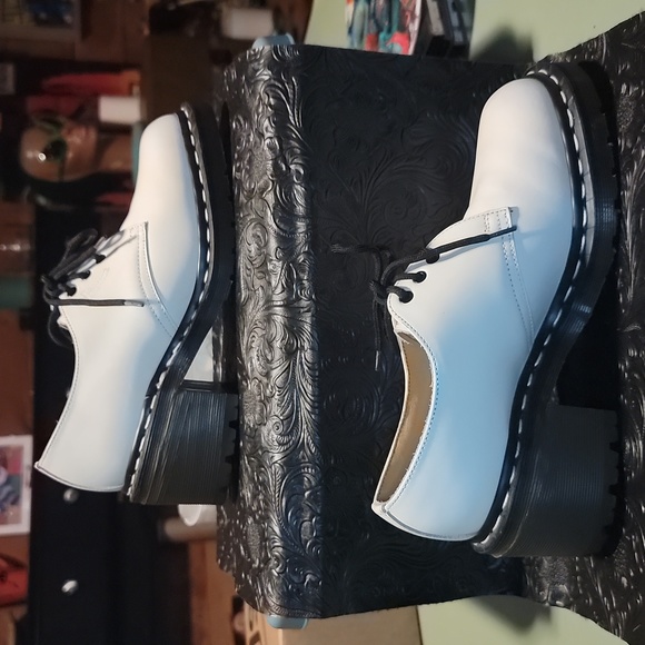 Made in England Dr. Martens Heeled Oxfords - Picture 2 of 16